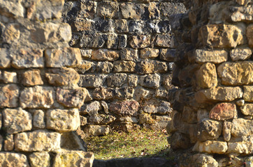 Römische Mauer / Ruine Altenberg