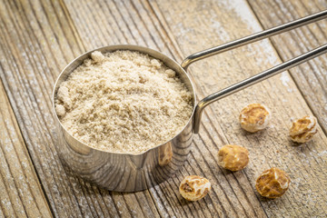 scoop of organic tiger nut powder