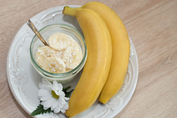 home sweet banana pudding for breakfast