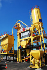 mini factory for the production of modern asphalt