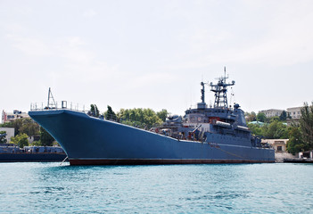 Obraz premium The ship on a blue sea