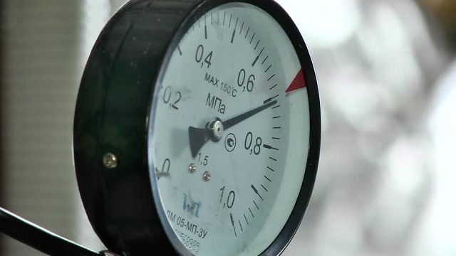 Trembling pressure indicator in russian boiler room