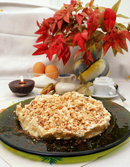 Fresh meringue cake