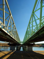 江戸川に架かる常磐線の鉄橋