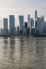 Obraz premium landmarks of Shanghai along Huangpu river in China.