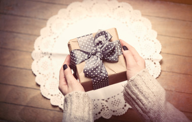 hands holding gift