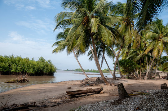 Plage Avlo Village au B&eacute;nin