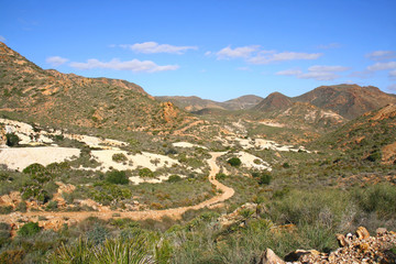 Fototapeta na wymiar la vallée de Rodalquilar en Andalousie