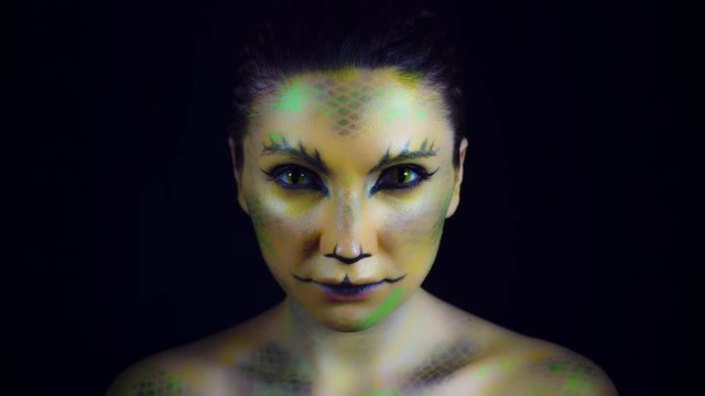 4K Horror Serpent Makeup Woman Portrait