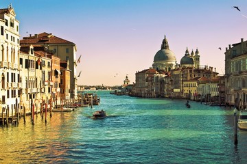 Il Canal Grande a Venezia, ripreso al tramonto