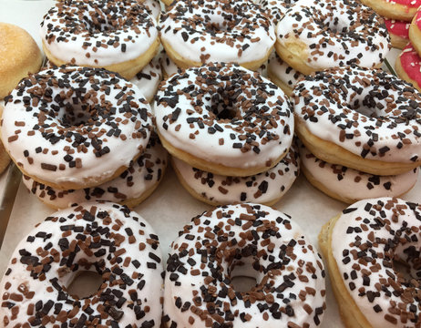Donuts chocolate chips