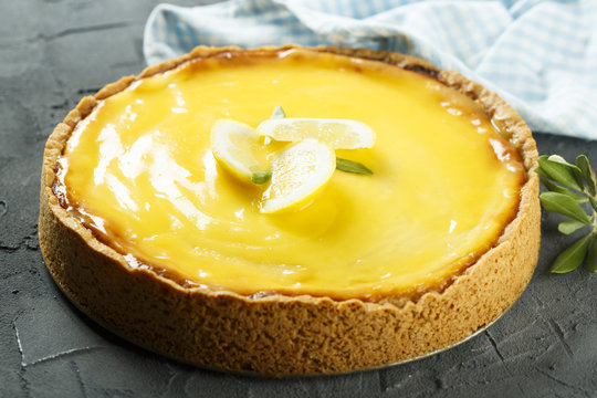 Lemon cheesecake