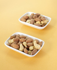 Close - up Healthy mixed nuts , Almond , Cashews nut