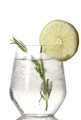  Glass with alcoholic drink with lime and ice © nikilitov