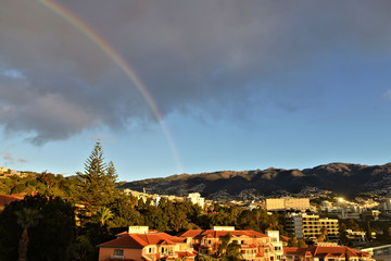 Arc-en-ciel sur Funchal