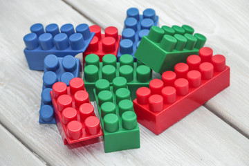 Plastic toy blocks