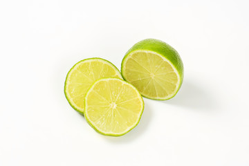 sliced lime fruit
