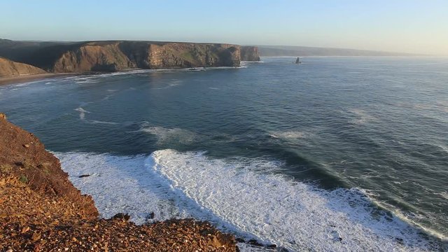 Algarve Portugal - Meer und Klippe