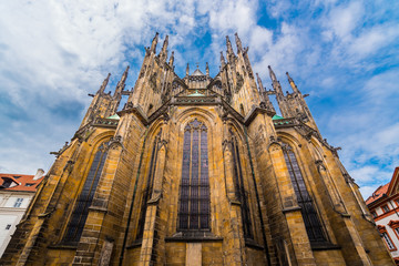 Fototapeta na wymiar St. vitus cathedral in Prague, Czech Republic
