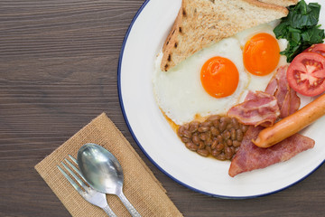 Yolk and tadpoles (Sperm and Nucleus)