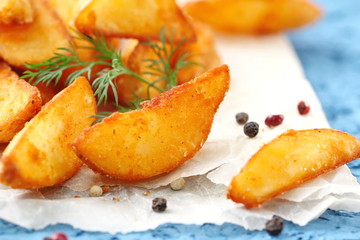 Potato country style with greens and spices