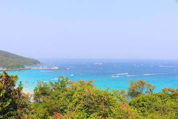 Fototapeta na wymiar Beautiful Landscape of thailand sea ,koh-larn island- Pattaya 