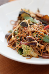 Buckwheat noodles with vegetables and mushrooms