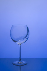Water splash in round glass