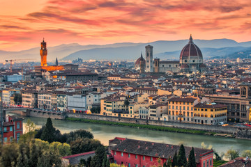 Fototapeta na wymiar Twilight of Duomo Florence in Florence, Italy