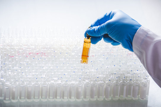 Medical glass ampoules