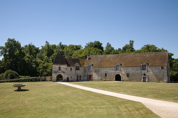 Fototapeta na wymiar La Rochefoucauld / castle in france