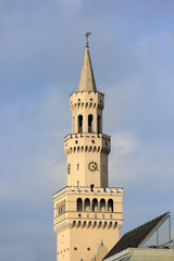 Wieża opolskiego ratusza.