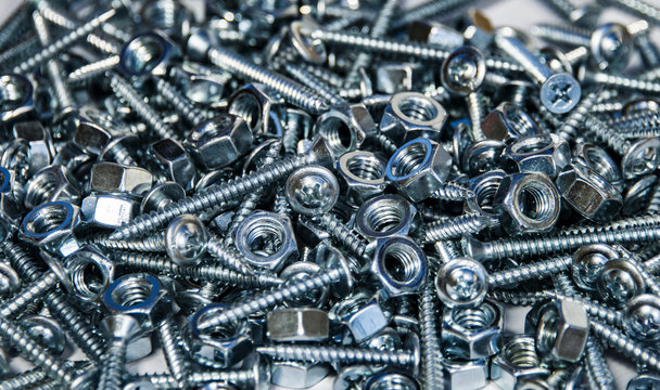 Screws and bolts made of metal