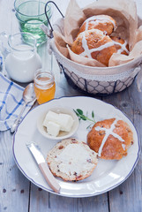 Hot Cross Buns