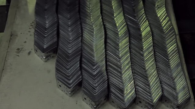 Fastener manufacturing on an industrial scale