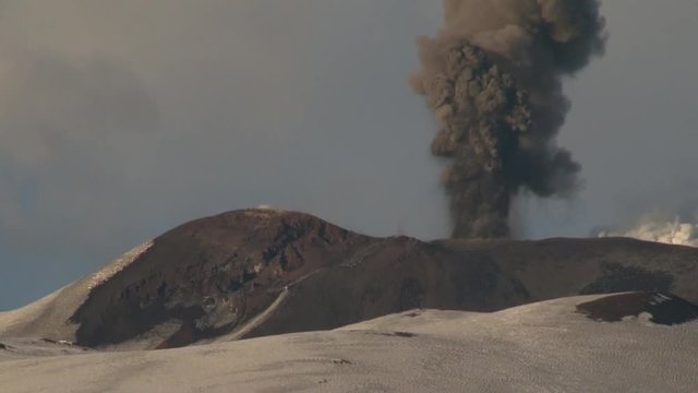 Etna Esplosione 16/02/2017