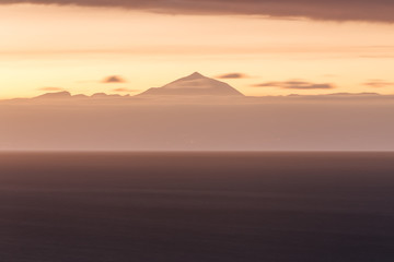 Fototapeta na wymiar Pico del Teide in sunset light