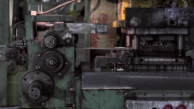 Mechanism working of a press for stamping