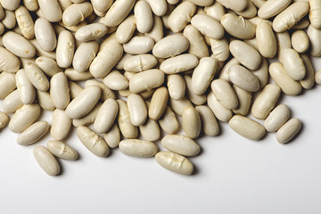 White bean background on top of white background. Isolated. Horizontal shoot.