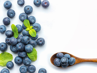 Blueberries isolated on white background © fascinadora