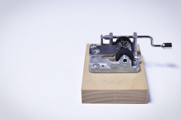 Mini cylinder music box