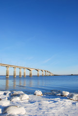 Bright winter day by the bridge © Birgitta