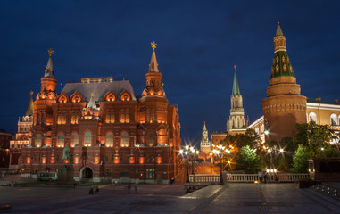 Fototapeta na wymiar moscow night landscape with red square.