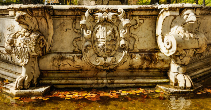 Fountain of Apollo, Royal Palace of Aranjuez, Madrid, Spain