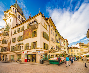 People going shopping in the streets of Bolzano