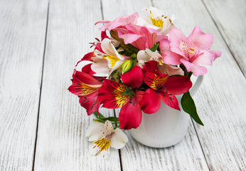 beautiful bouquet of pink alstroemeria