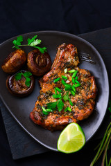 Cilantro-flavoured Pork Chops with Mushrooms