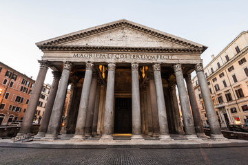 Obraz premium Nobody at Pantheon at sunrise, Rome, Italy