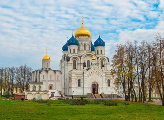 St. Nicholas Ugreshsky Monastery in Moscow region in the autumn