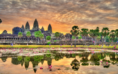 Sunrise at Angkor Wat, a UNESCO world heritage site in Cambodia - obrazy, fototapety, plakaty